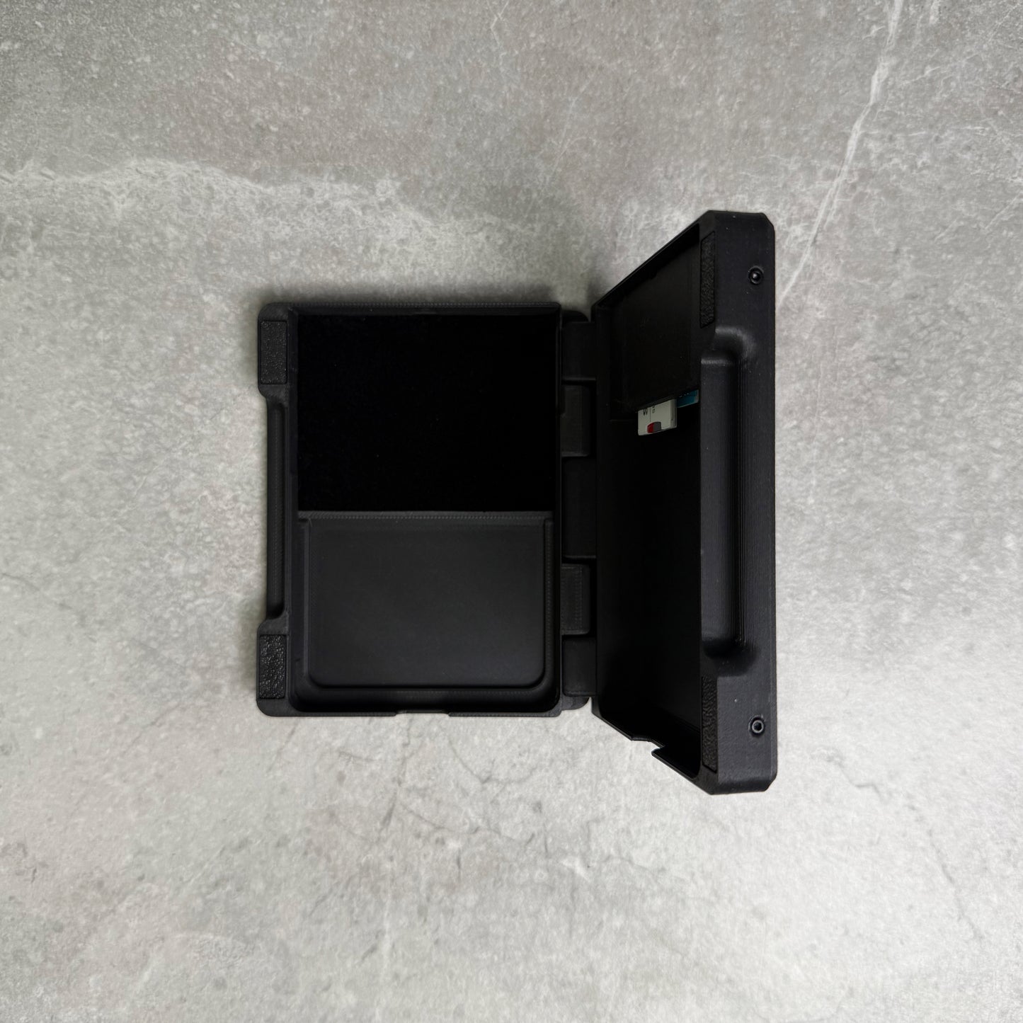 TrimUI Brick Magnetic Case